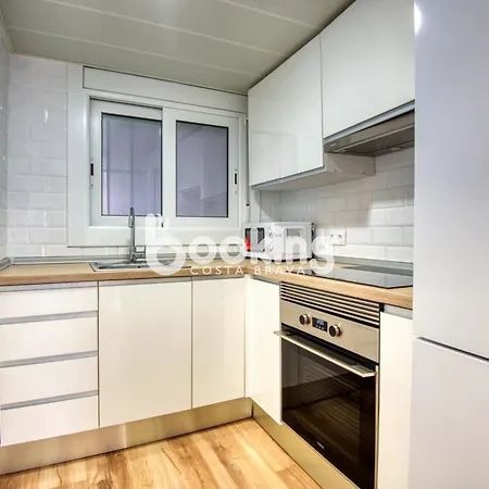 Onades Apartment *